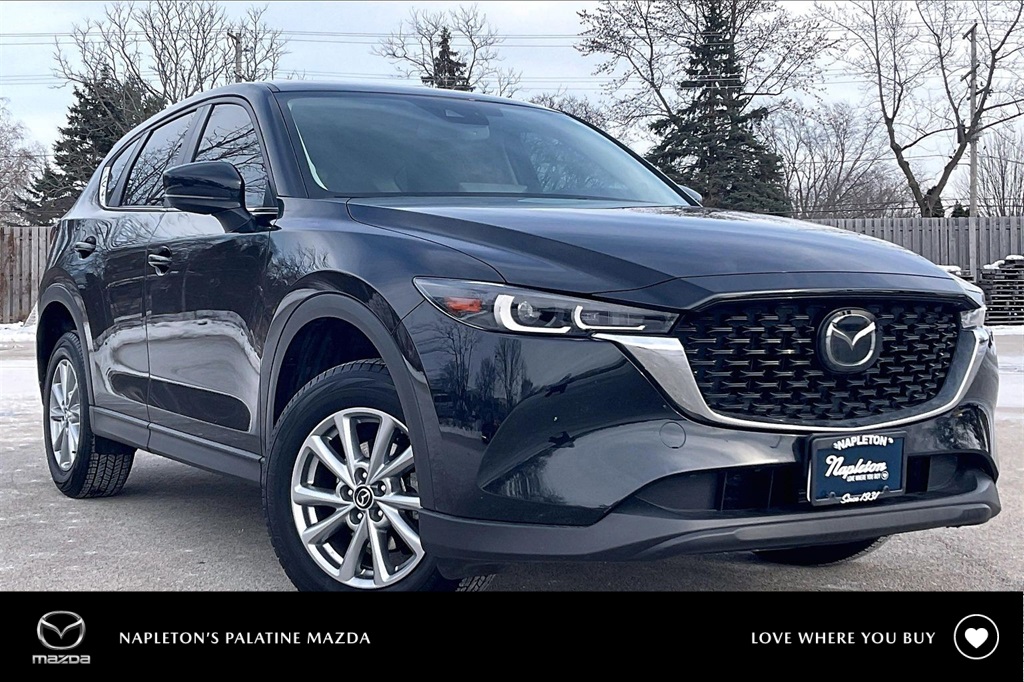 2023 Mazda CX-5 S Preferred package's photo