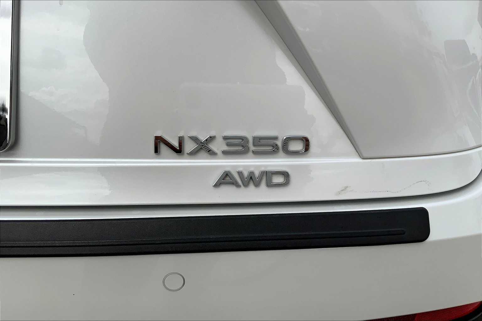 2024 Lexus NX 350 Premium photo 9