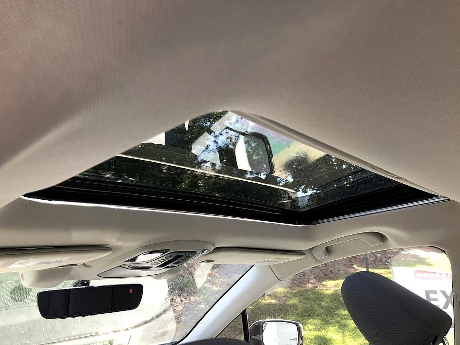 2022 Subaru Outback Premium photo 11