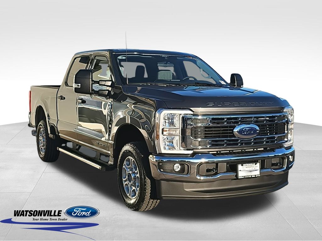 2026 Ford F-250 Super Duty XLT's photo