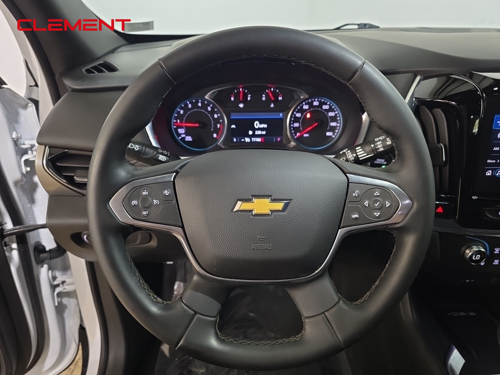 2023 Chevrolet Traverse 1LT photo 8