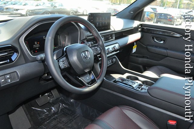 2025 Honda Pilot Black Edition photo 6