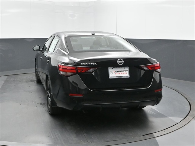 2025 Nissan Sentra SV photo 8