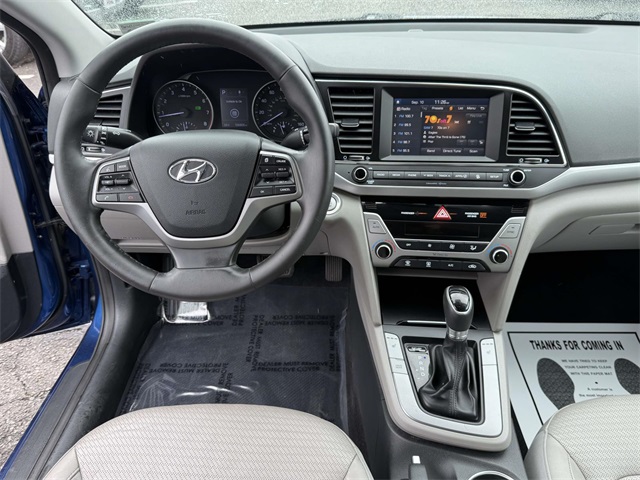 2017 Hyundai Elantra Limited photo 16