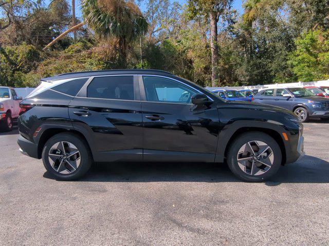 2025 Hyundai Tucson SEL photo 3