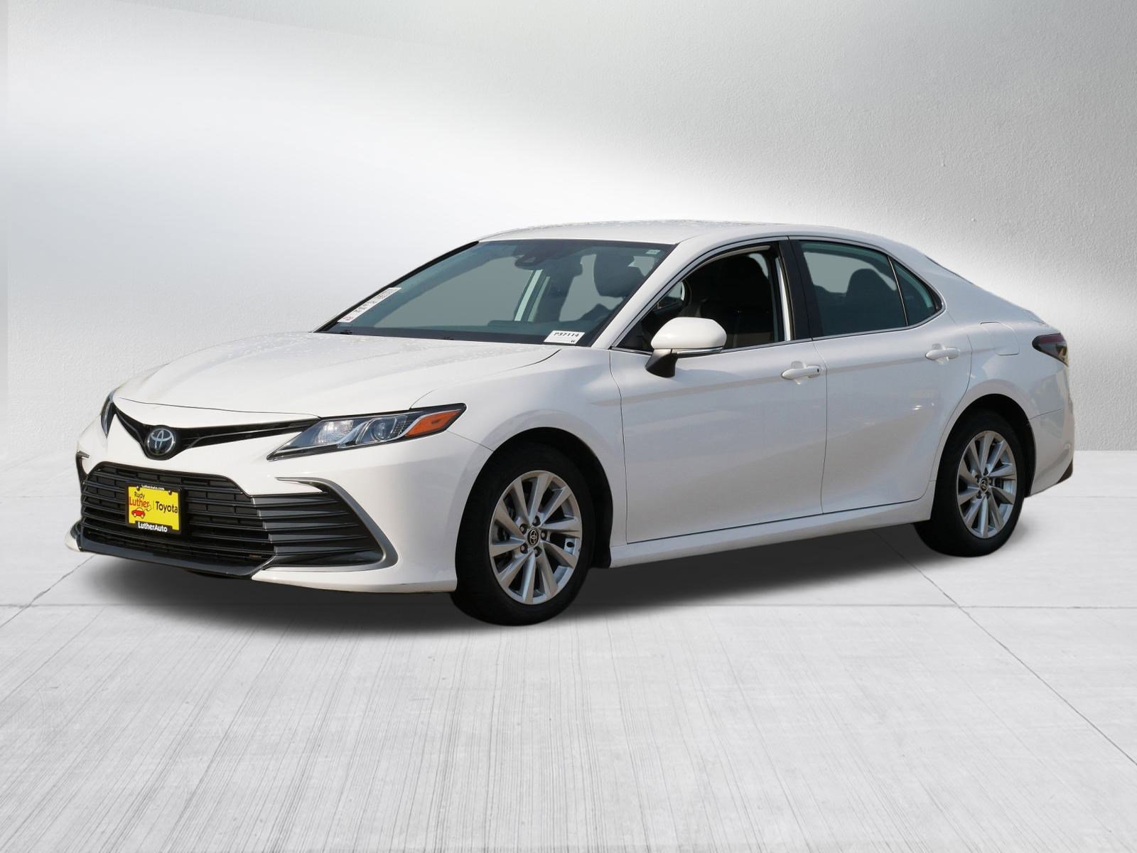 2024 Toyota Camry LE photo 3
