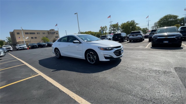 2024 CHEVROLET MALIBU - Image 2