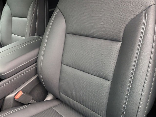 2026 Chevrolet Traverse photo 13