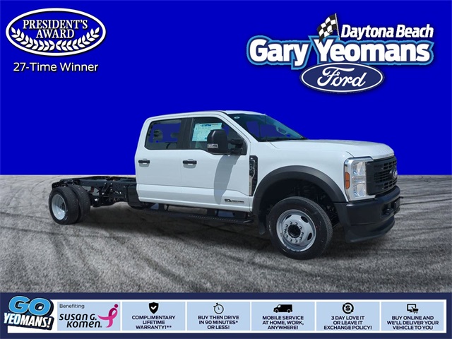 2026 Ford F-450 Super Duty Chassis Cab XL's photo