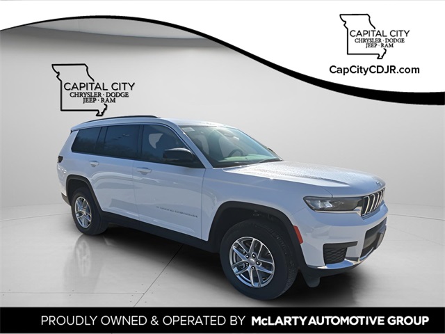 2025 Jeep Grand Cherokee L Laredo's photo