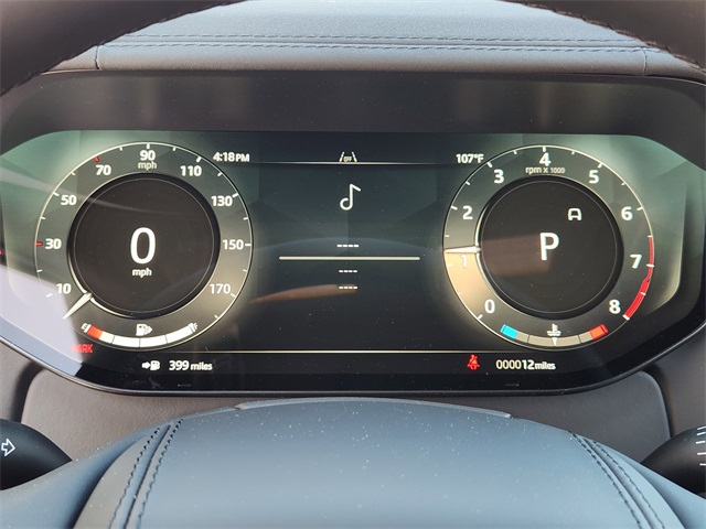 2025 Land Rover Range Rover SE photo 10