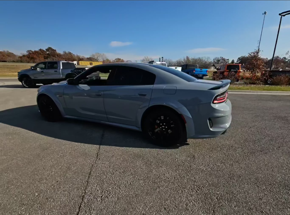 2022 Dodge Charger R/T Scat Pack Widebody Daytona photo 2
