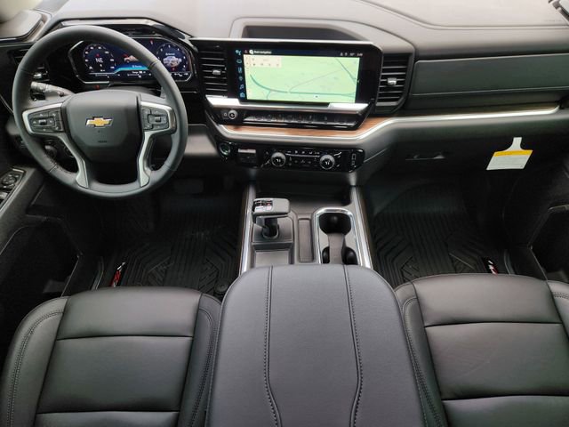 2025 Chevrolet Silverado 1500 LT photo 19