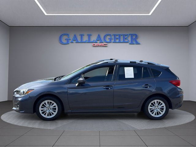 2017 Subaru Impreza Premium photo 9
