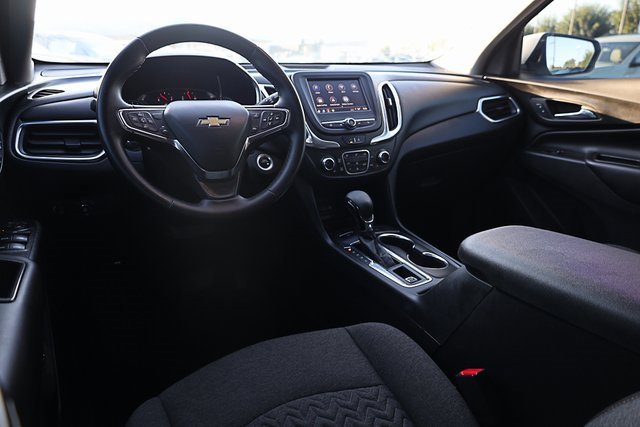 2024 Chevrolet Equinox LT photo 17
