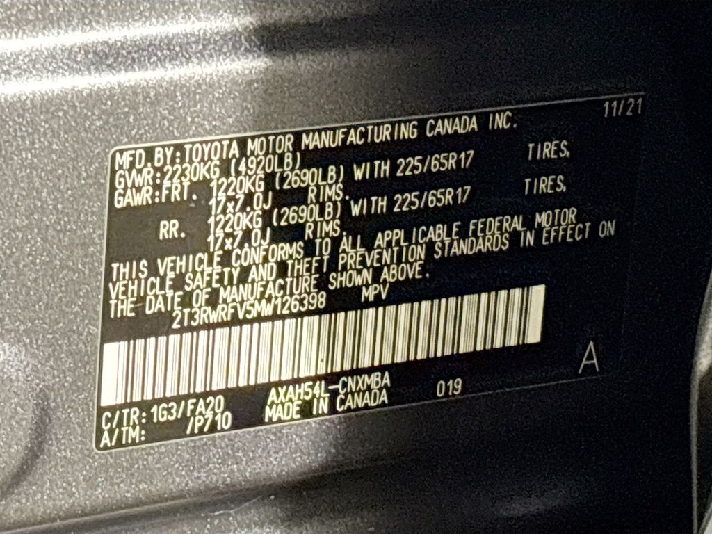 2021 Toyota RAV4 Hybrid XLE photo 20
