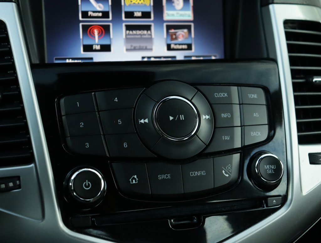 2015 Chevrolet Cruze LT photo 14