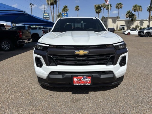 2026 Chevrolet Colorado LT photo 2