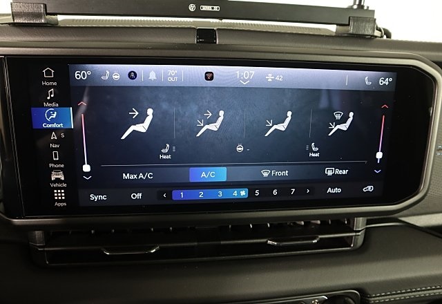 2024 Jeep Wrangler Rubicon 4xe photo 26