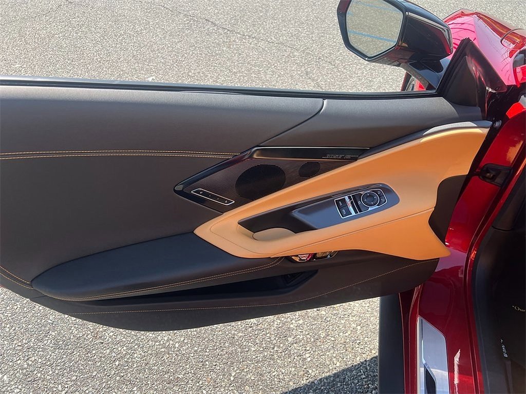 2026 Chevrolet Corvette Stingray 2LT photo 12