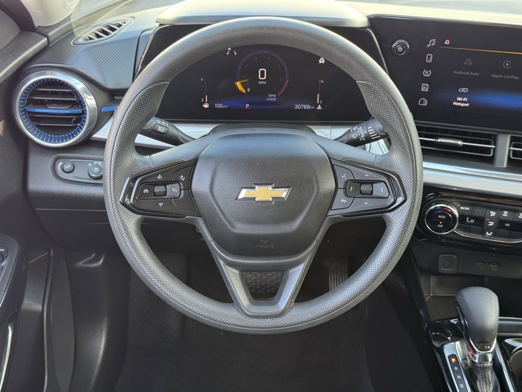 2024 Chevrolet Trax LT photo 11