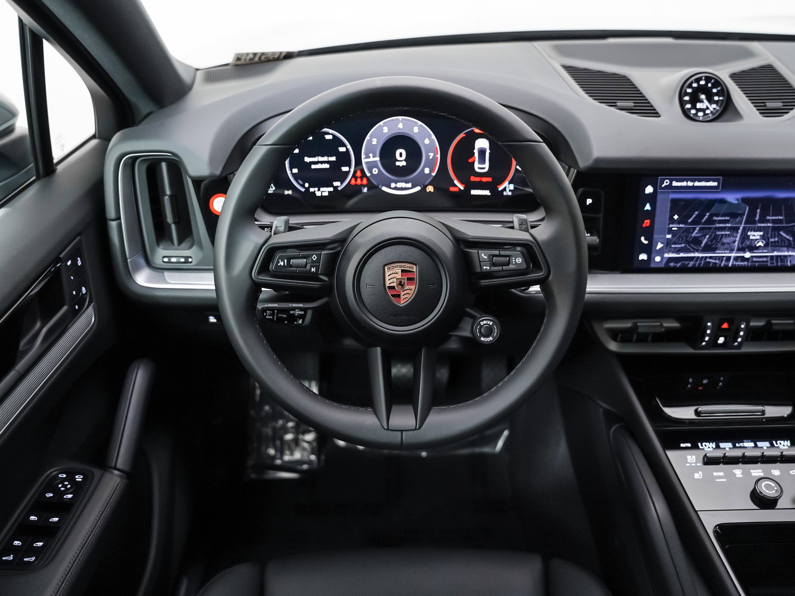 2025 Porsche Cayenne Coupe photo 16