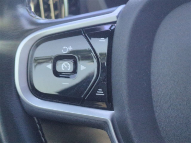 2020 Volvo XC60 T5 Inscription photo 20