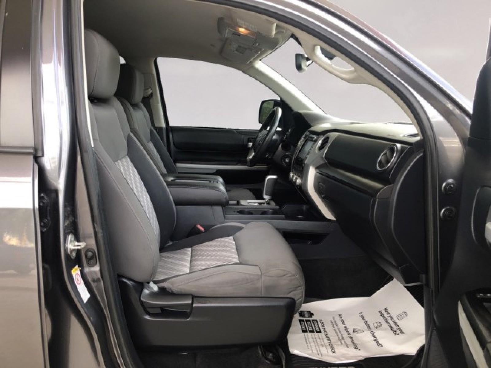 2019 Toyota Tundra SR5 CrewMax photo 13