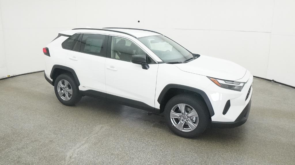 2025 Toyota RAV4 Hybrid LE photo 26