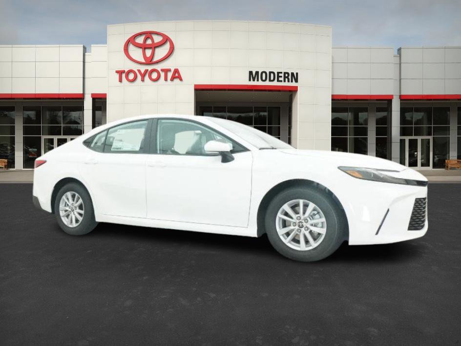 2025 Toyota Camry LE photo 11