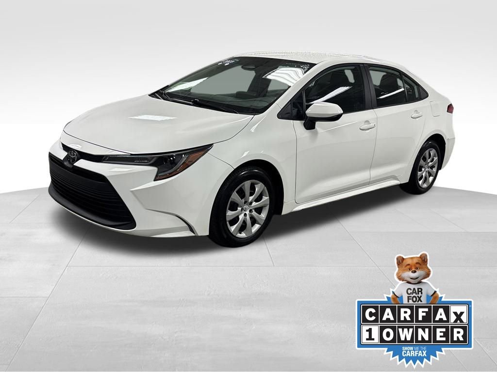 2023 Toyota Corolla LE photo 5