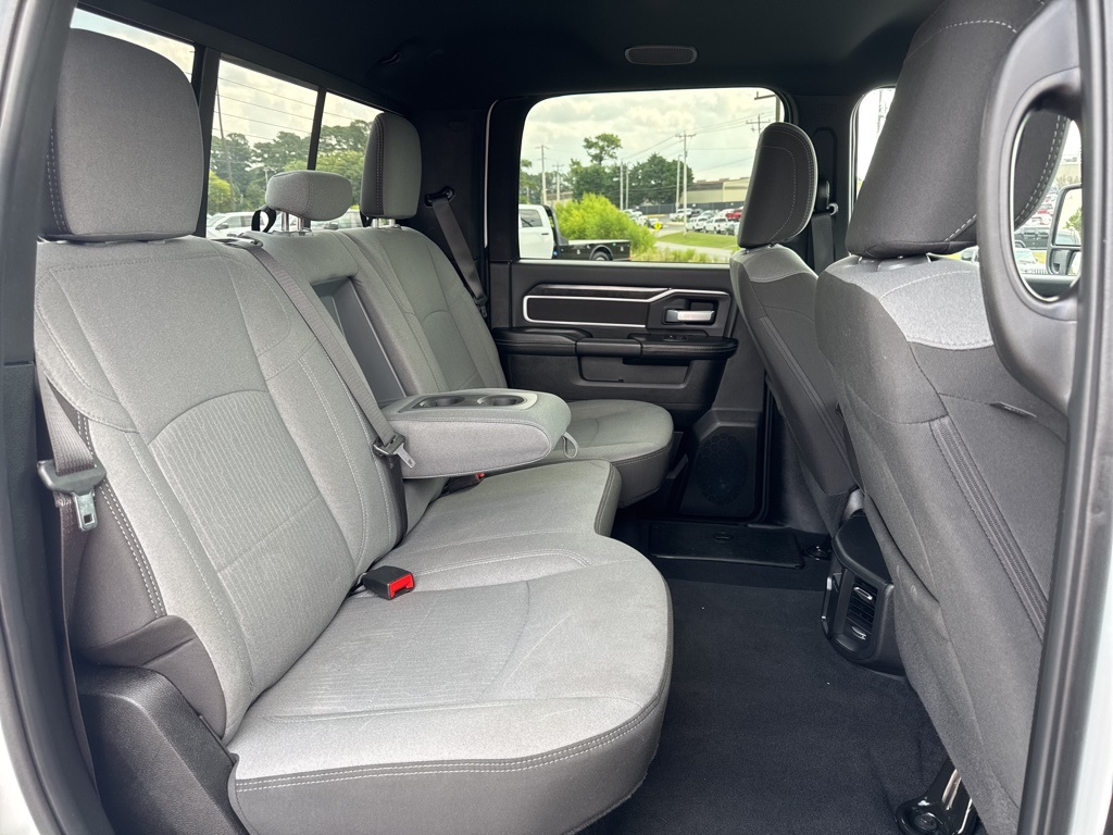 2024 Ram 2500 Big Horn photo 18