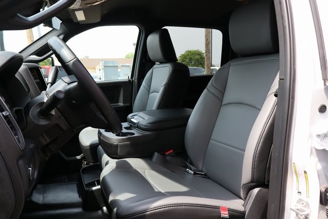 2025 Ram 2500 Tradesman photo 9