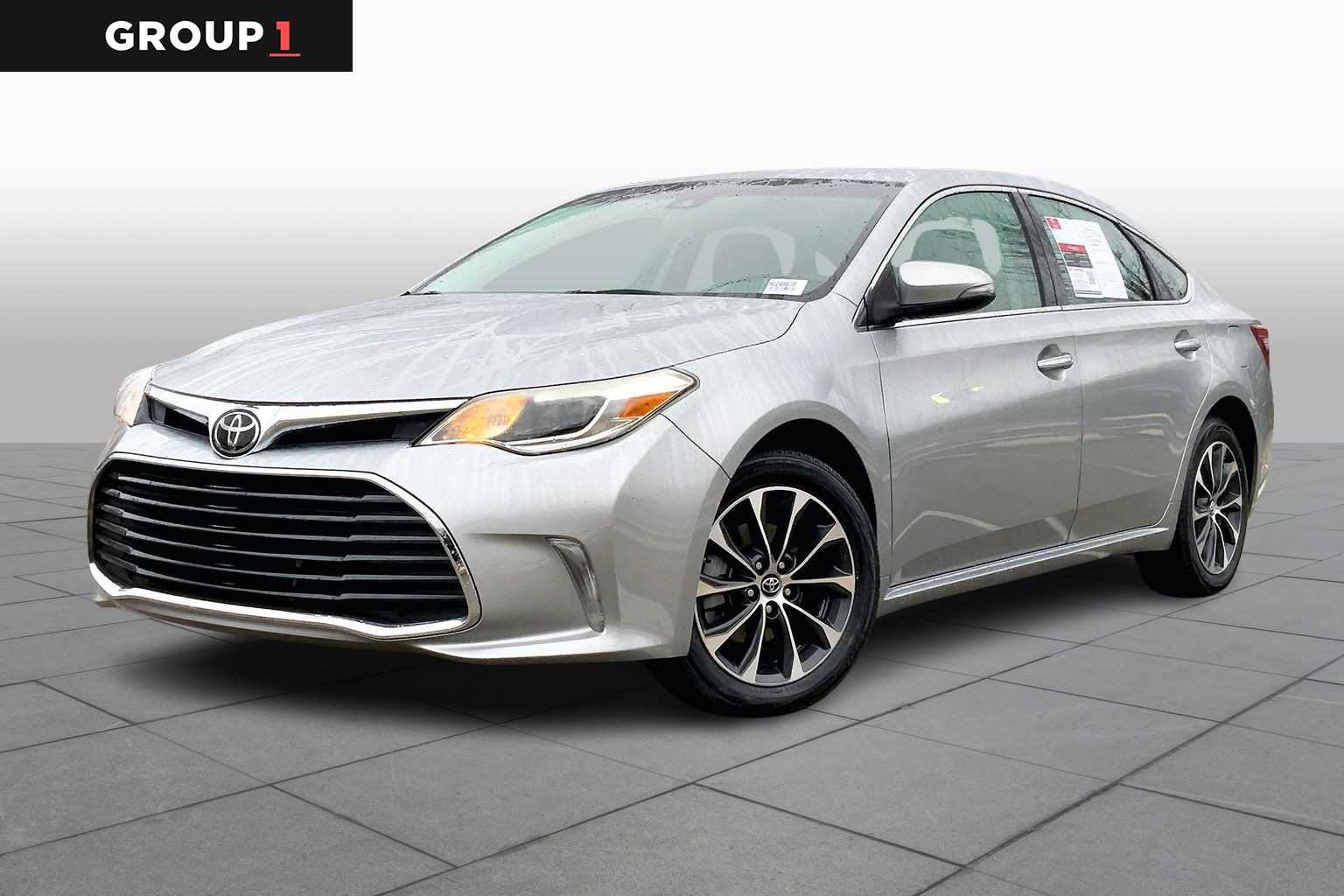 2017 Toyota Avalon XLE