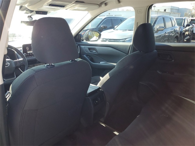 2025 Nissan Rogue S photo 22