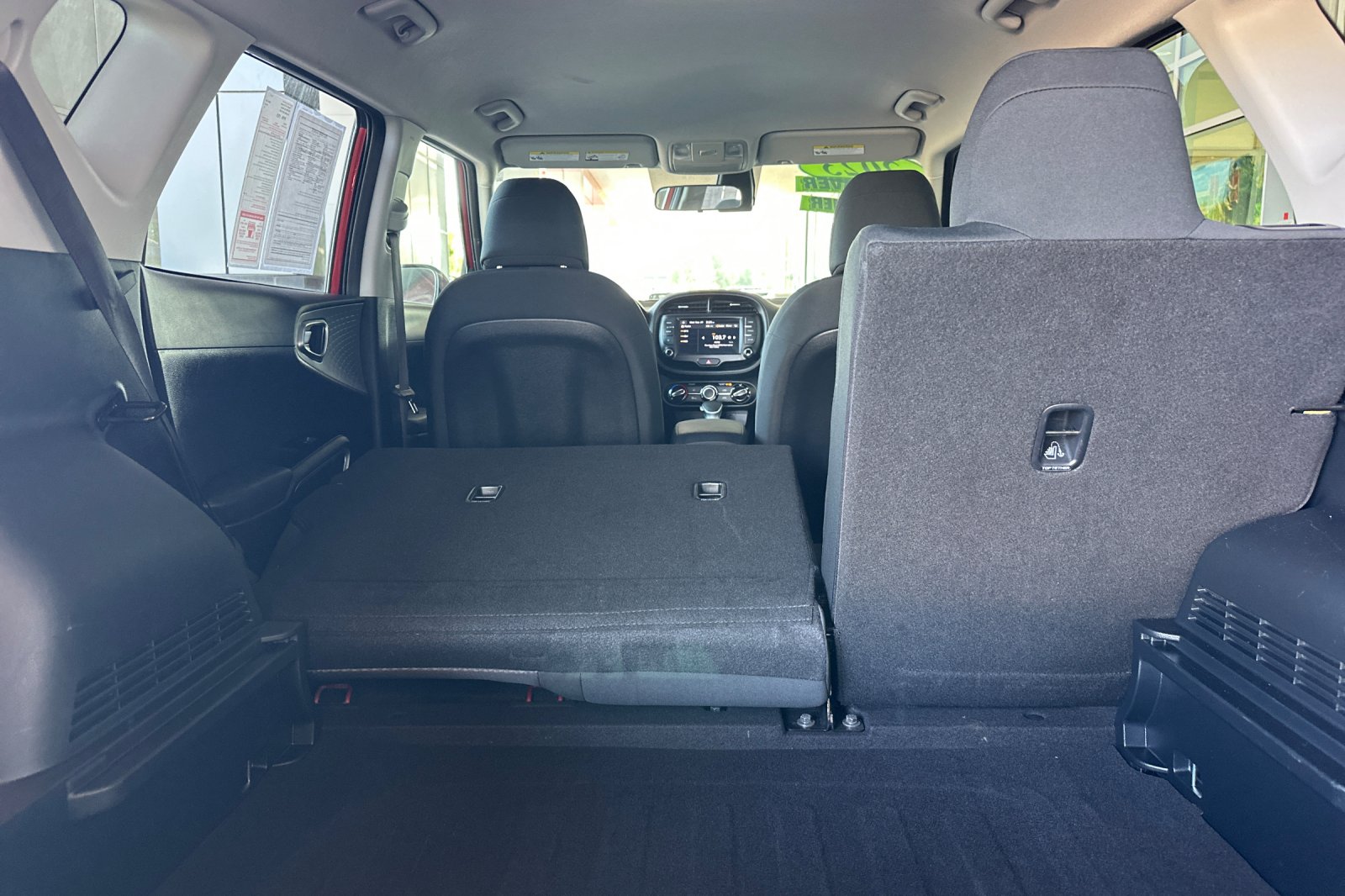 2023 Kia Soul LX photo 14