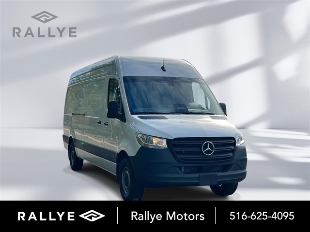 2025 Mercedes-Benz Sprinter Cargo Van Base's photo