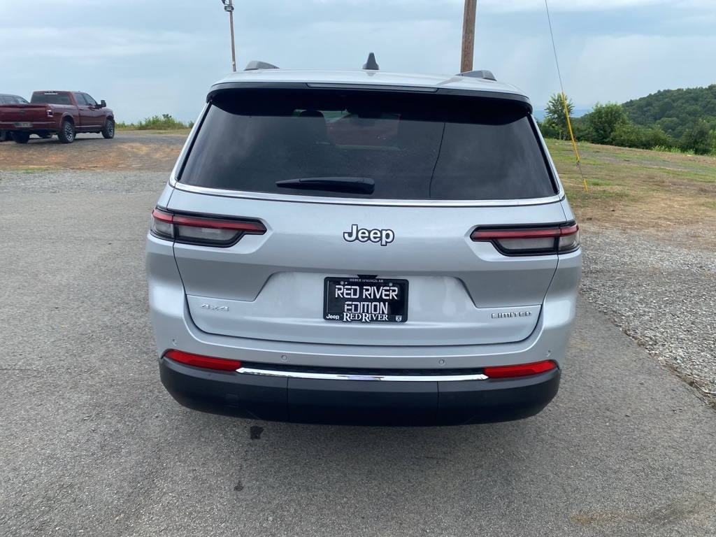 2025 Jeep Grand Cherokee Limited photo 6