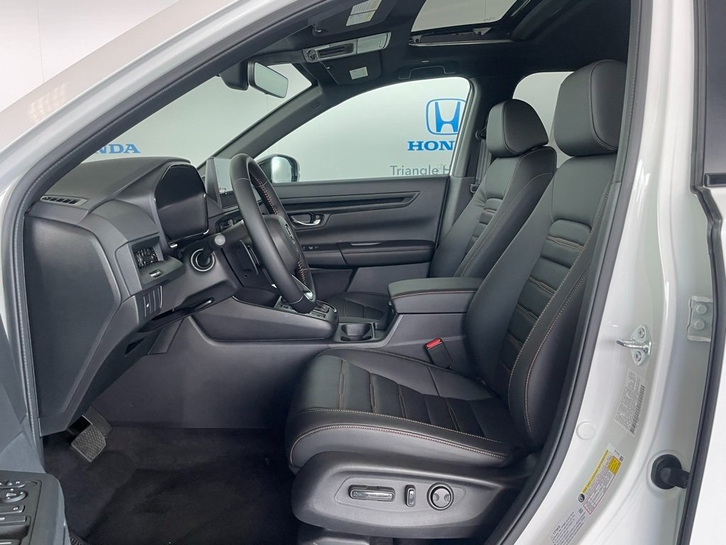 2026 Honda CR-V Hybrid Sport-L photo 9