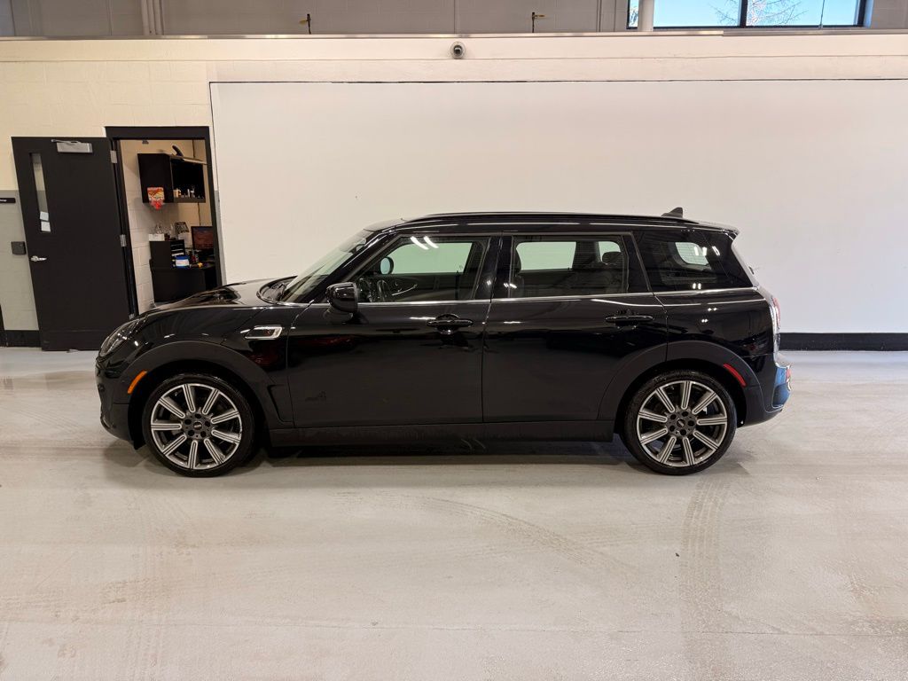 Certified 2024 MINI Clubman S with VIN WMWXJ1C02R2U84152 for sale in Golden Valley, Minnesota