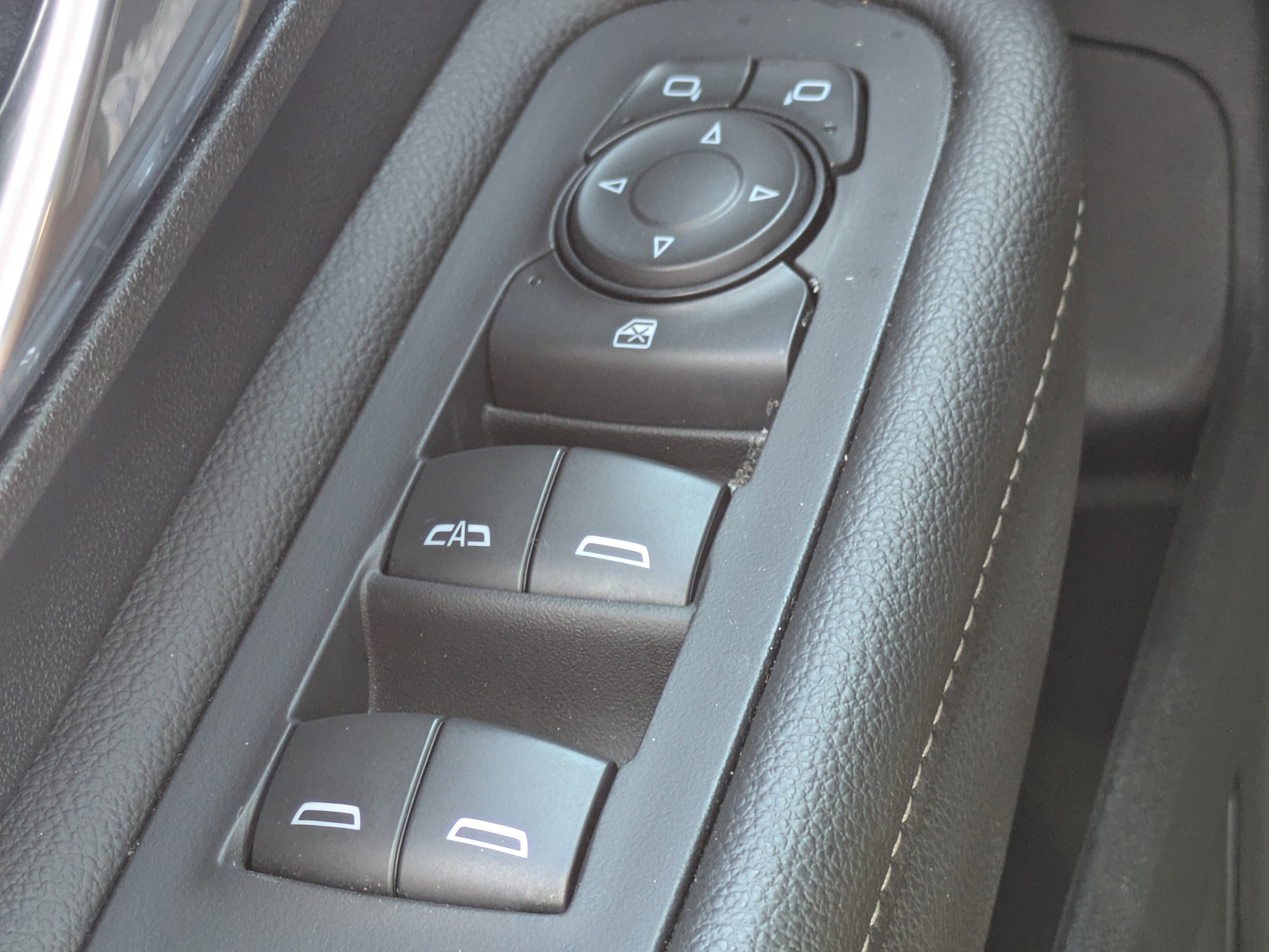 2024 Gmc Terrain SLE photo 8