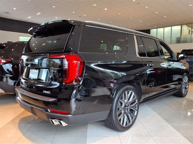2025 Gmc Yukon XL Denali Ultimate photo 4