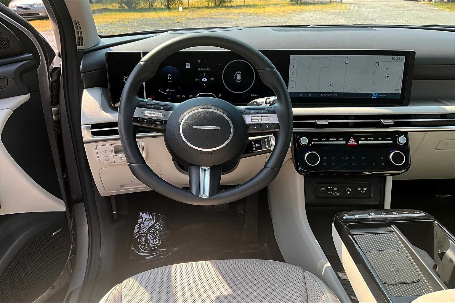 2025 Hyundai Tucson Limited photo 5