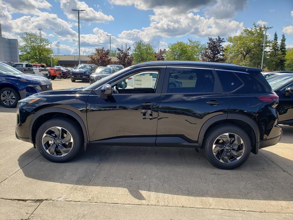 2026 Nissan Rogue SV photo 3