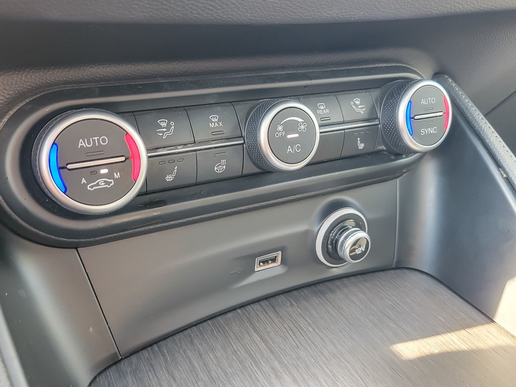 2022 Alfa Romeo Stelvio Ti photo 13
