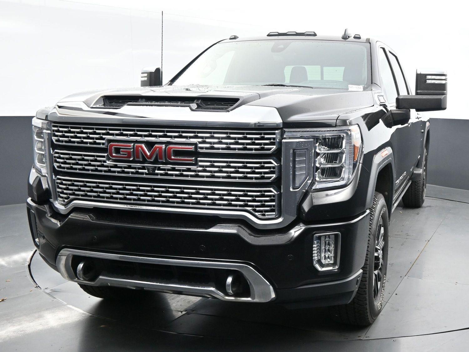 2021 Gmc Sierra 2500 HD Denali photo 3