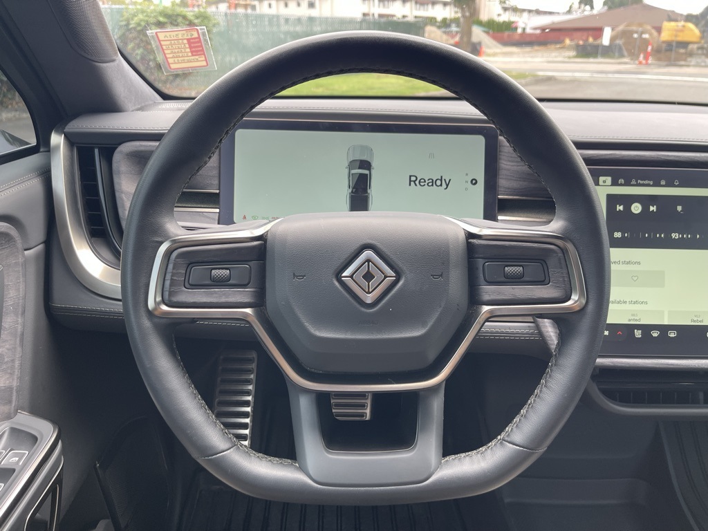 2022 Rivian R1T Adventure photo 4