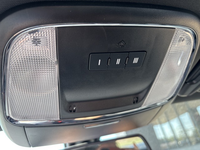 2022 Dodge Charger R/T photo 17