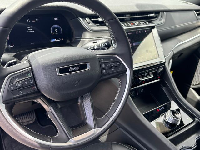2025 Jeep Grand Cherokee Altitude X photo 12