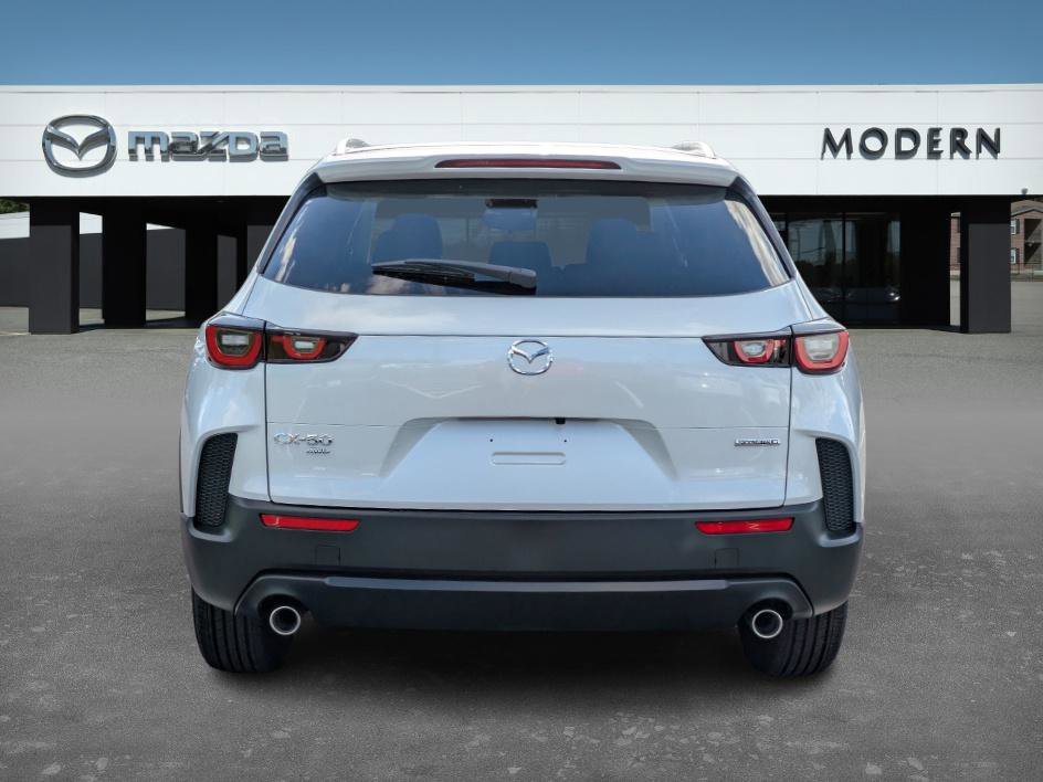 2025 Mazda CX-50 2.5 Select photo 5